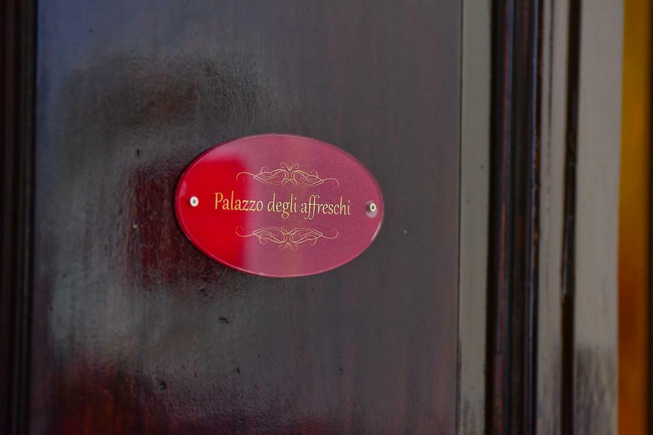 Palazzo Degli Affreschi Bed and Breakfast Catánia Buitenkant foto
