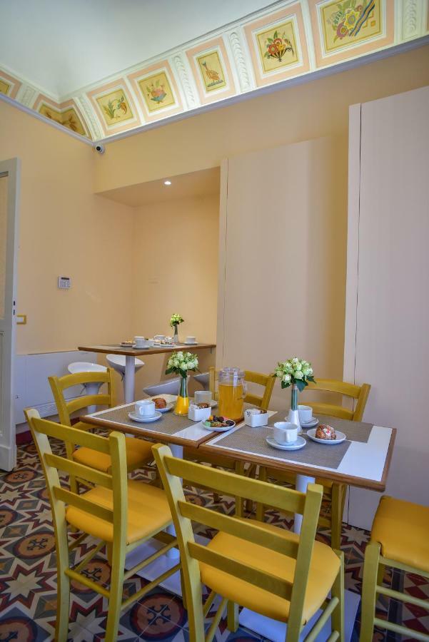 Palazzo Degli Affreschi Bed and Breakfast Catánia Buitenkant foto