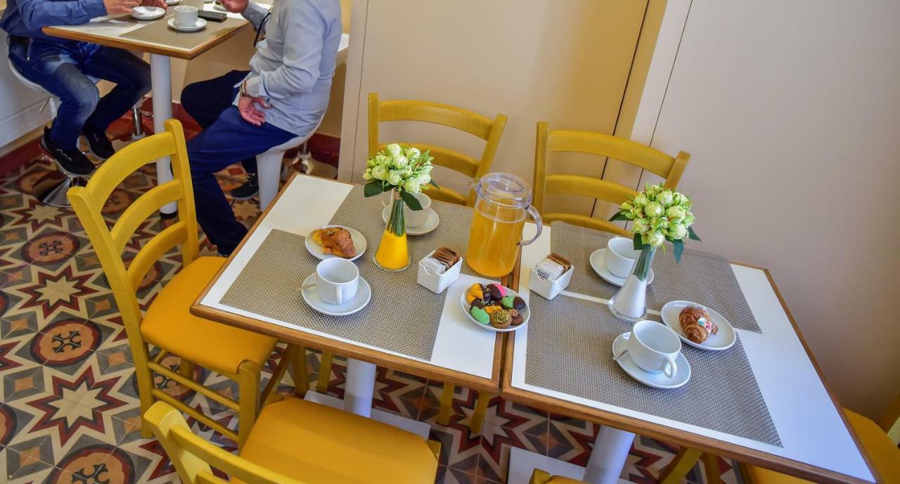 Palazzo Degli Affreschi Bed and Breakfast Catánia Buitenkant foto